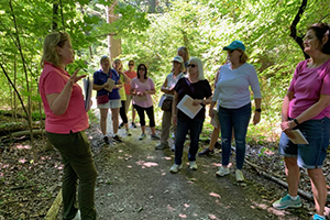 volunteers-trail